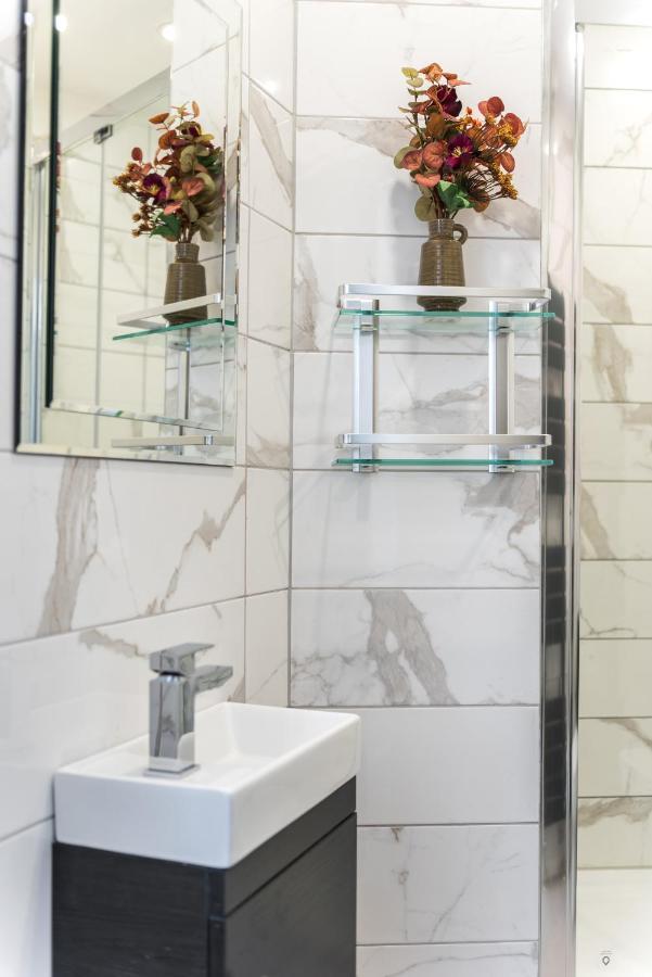 Spacious Newly Refurbished Central Apt Edinburg Exteriör bild